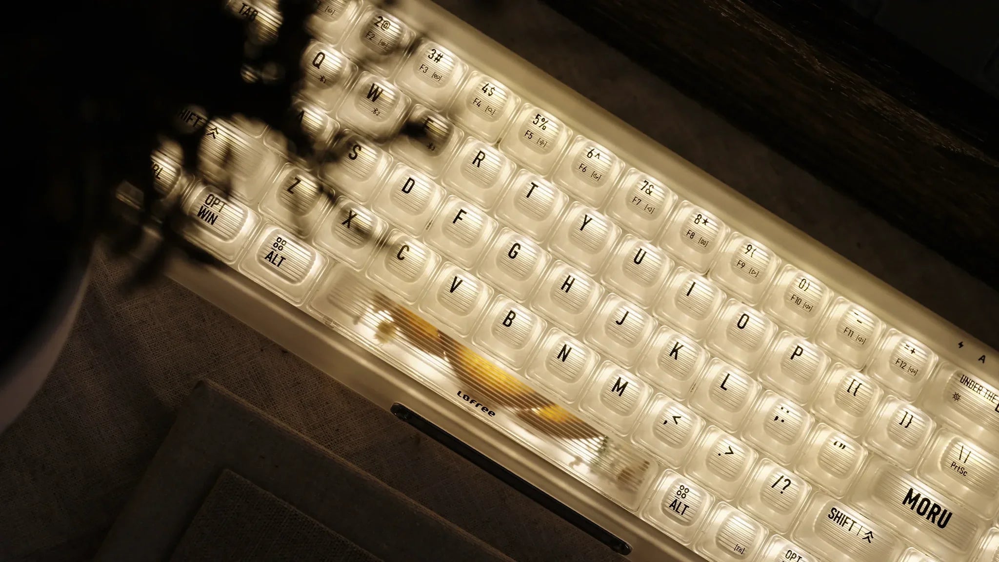 1_moru_keycaps_hero19_2048x2048_b698c675-4d9d-4bff-bd89-716782a82171.webp
