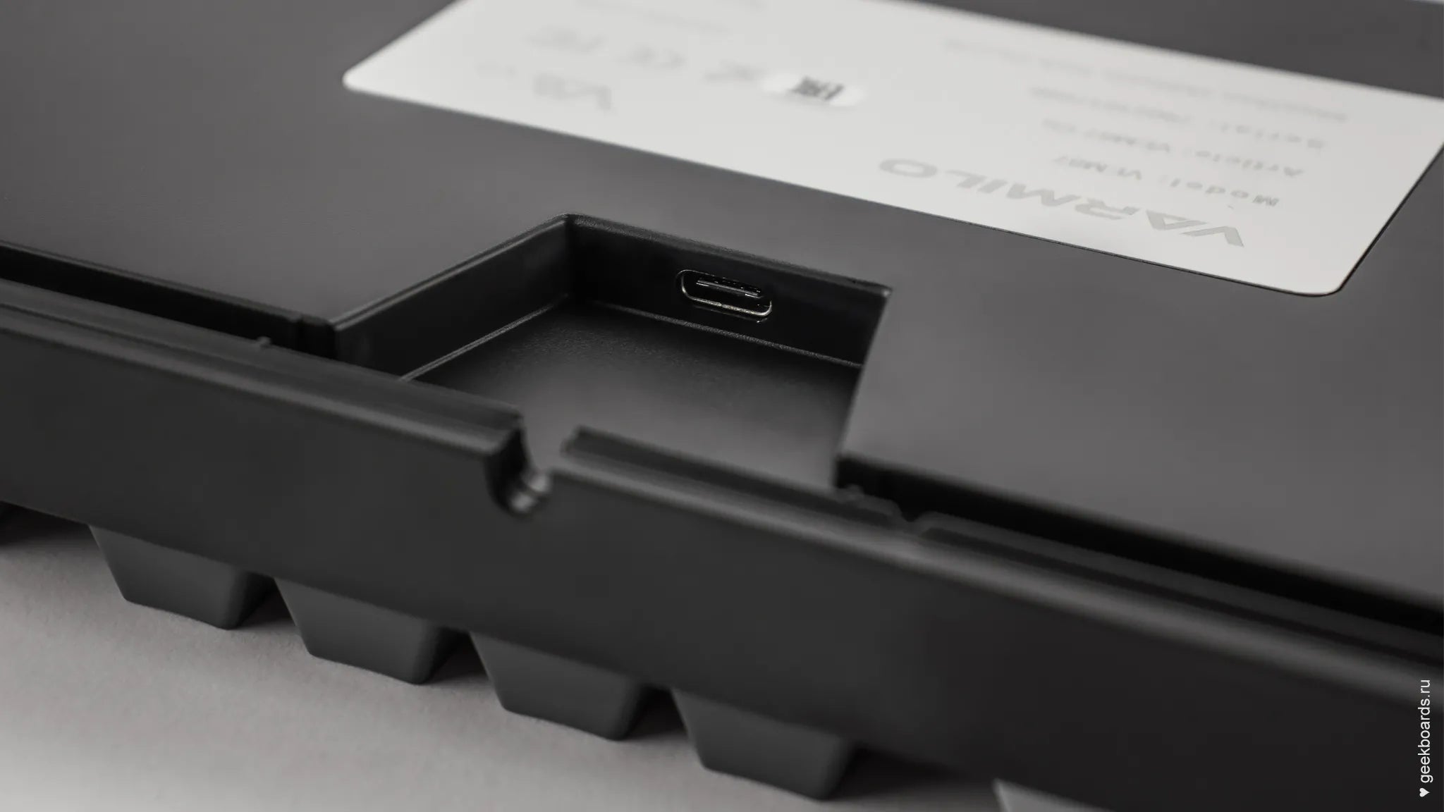 Varmilo Yakumo 108 ANSI