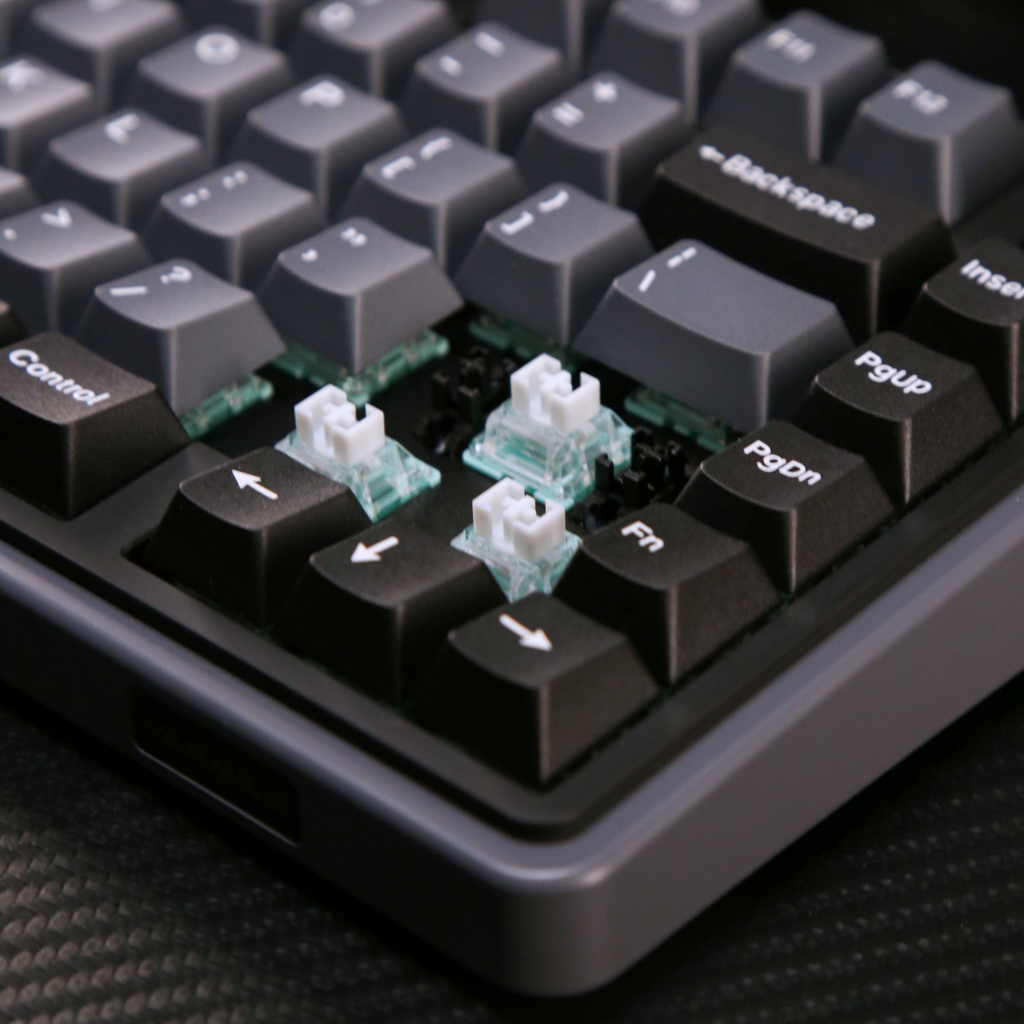 Varmilo Minilo75 HE Black ANSI - side profile