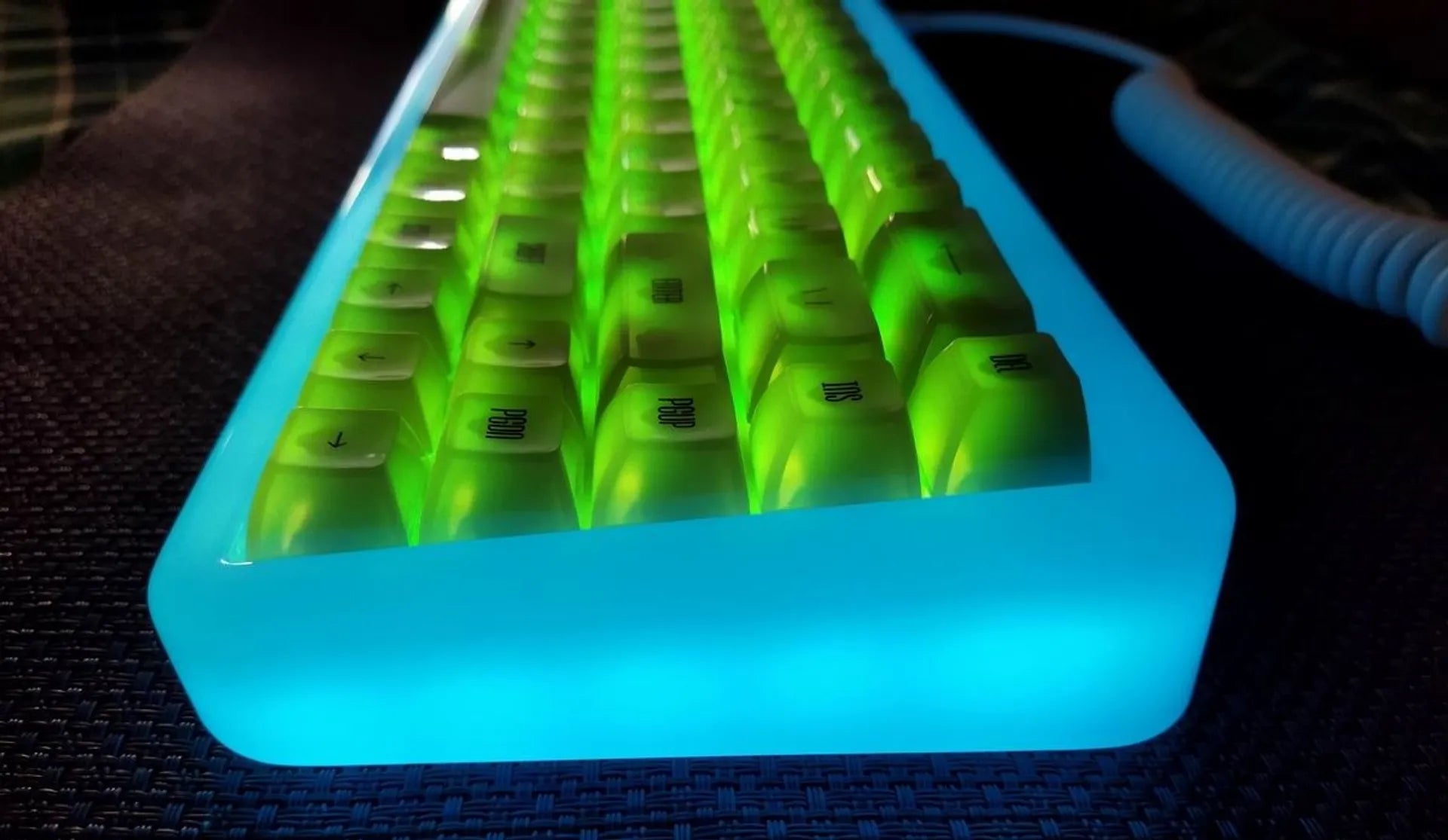 Akko YU01 QMK/VIA Antique Jade ANSI