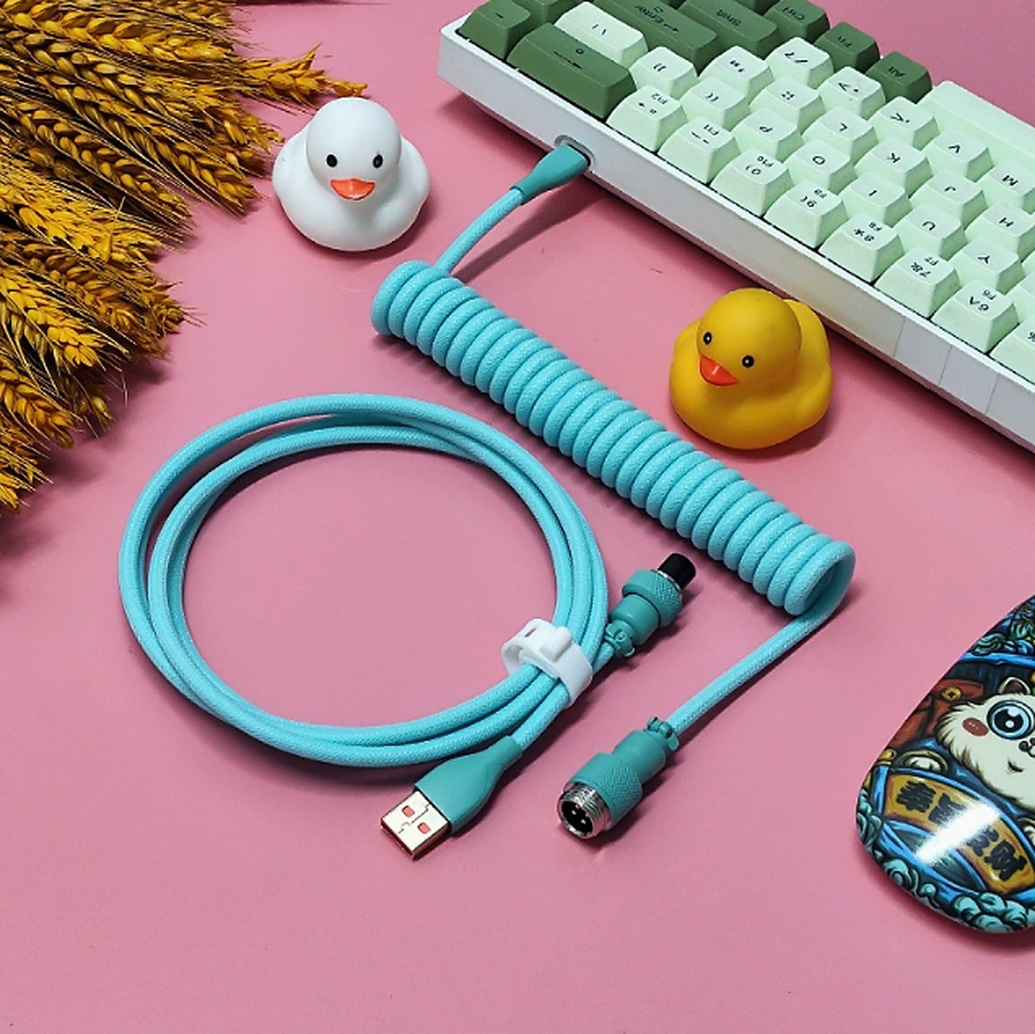 Aviator Keyboard Cable Aqua - coiled cable