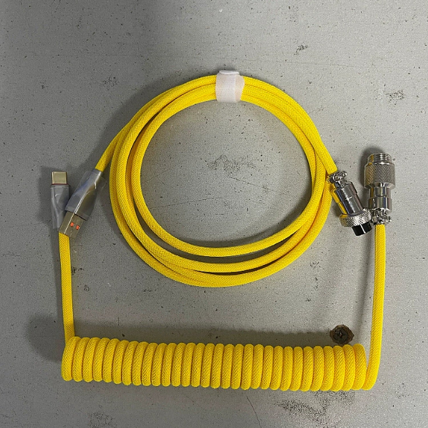 Aviator Keyboard Cable Yellow - coiled cable