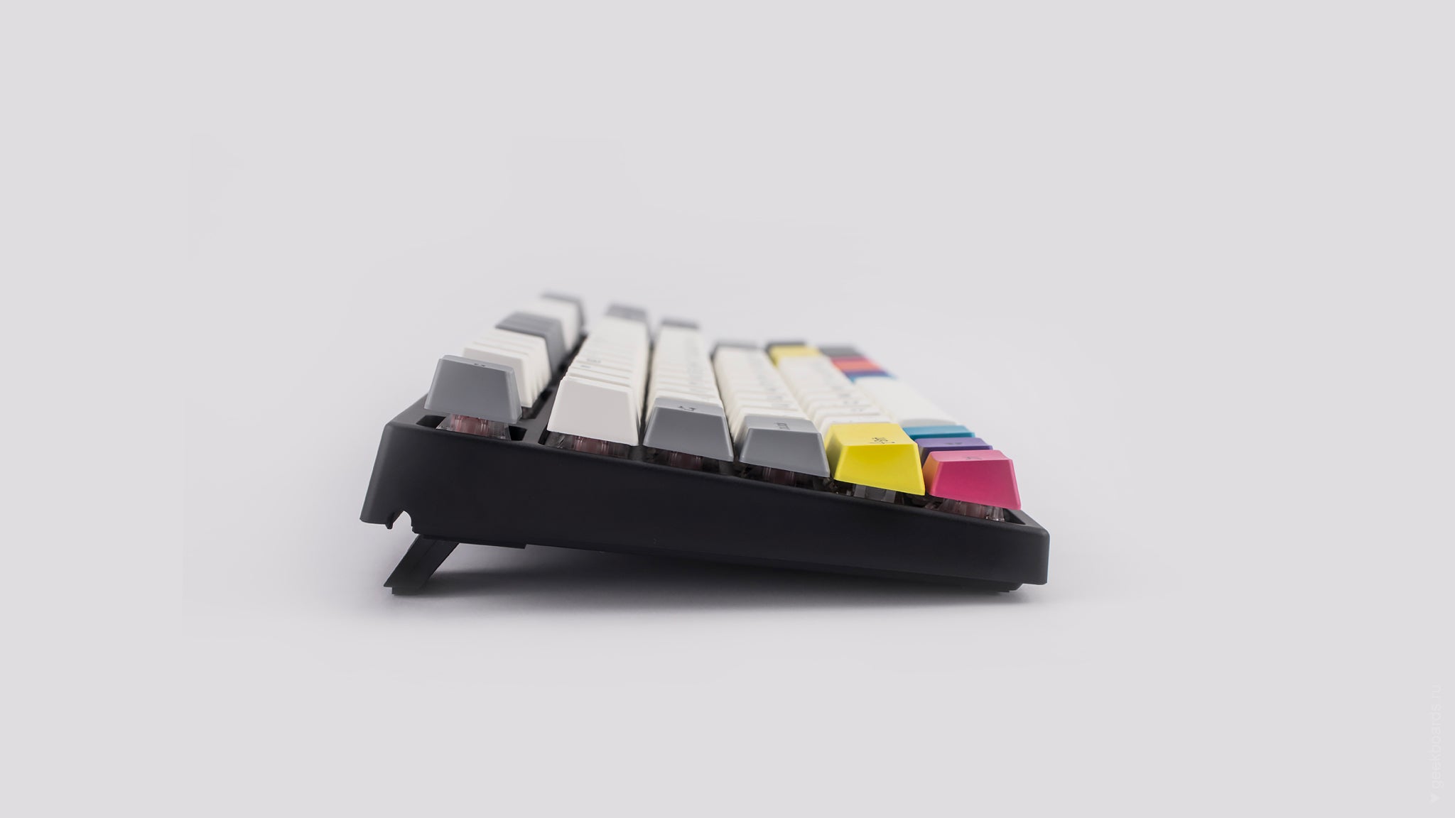 Varmilo Vintage Days CMYK 87 ANSI